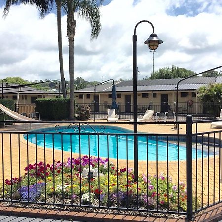 James Street Motor Inn Toowoomba Kültér fotó