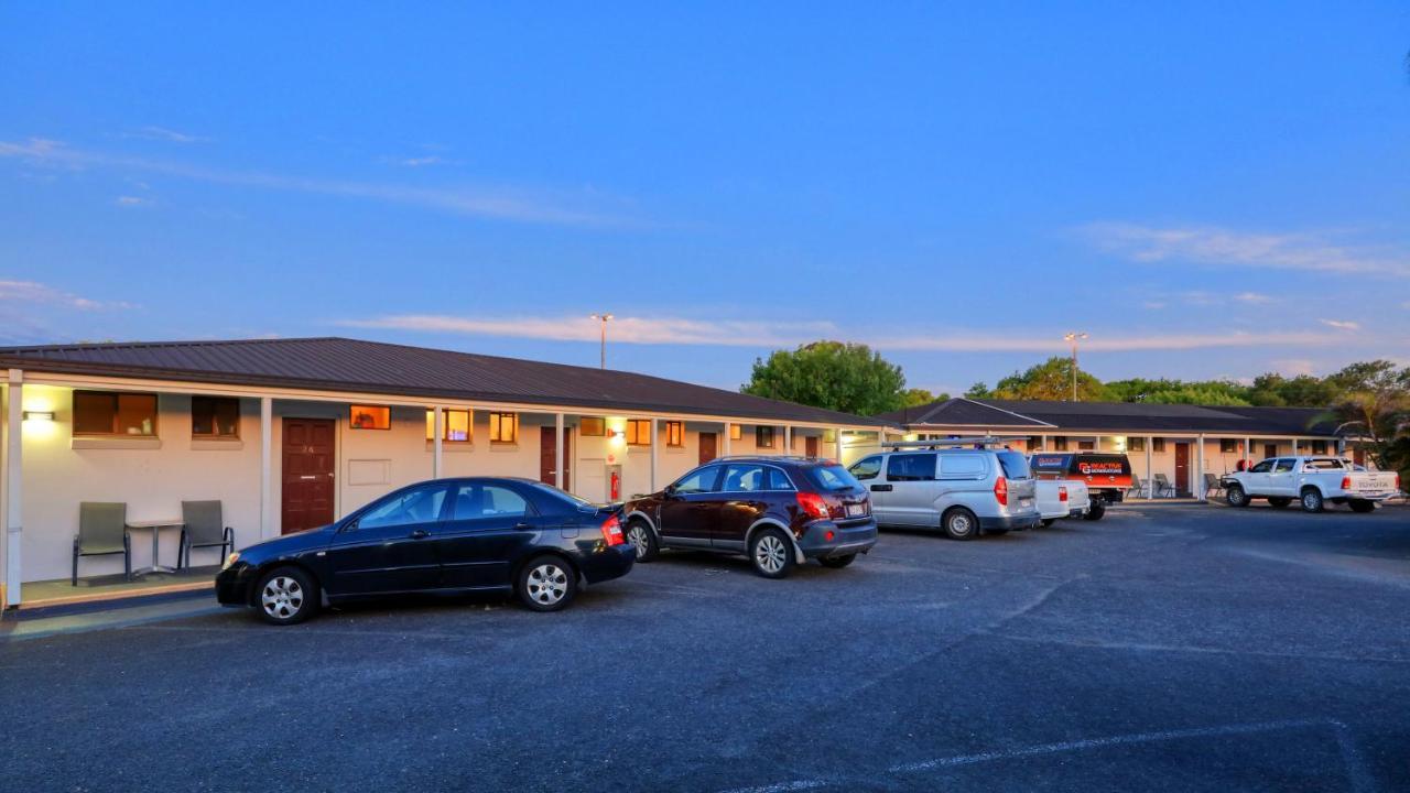 James Street Motor Inn Toowoomba Kültér fotó